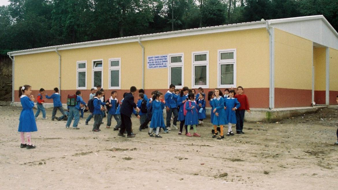 omer-hekim-ilkogretim-okulu-giresun