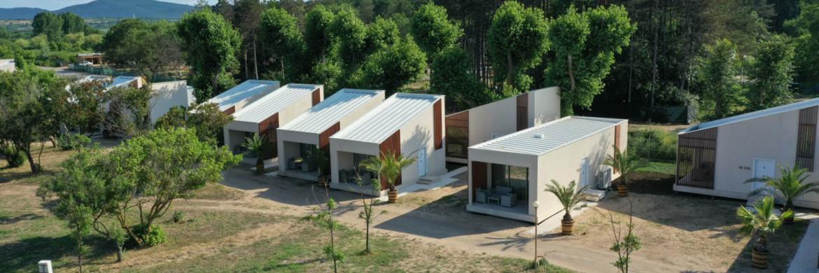 Tatil Bölgelerinde Betonarme Dönemi Sona Eriyor – Hafif Çelik Yapılara Yatırım Artıyor