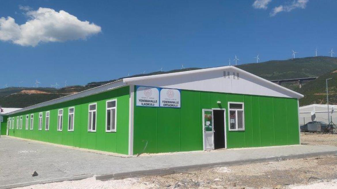 Deprem Bölgesi Okul
