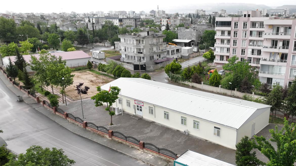Kahramanmaraş Depremleri İçin Yapılan Prefabrik Yardım Okulları